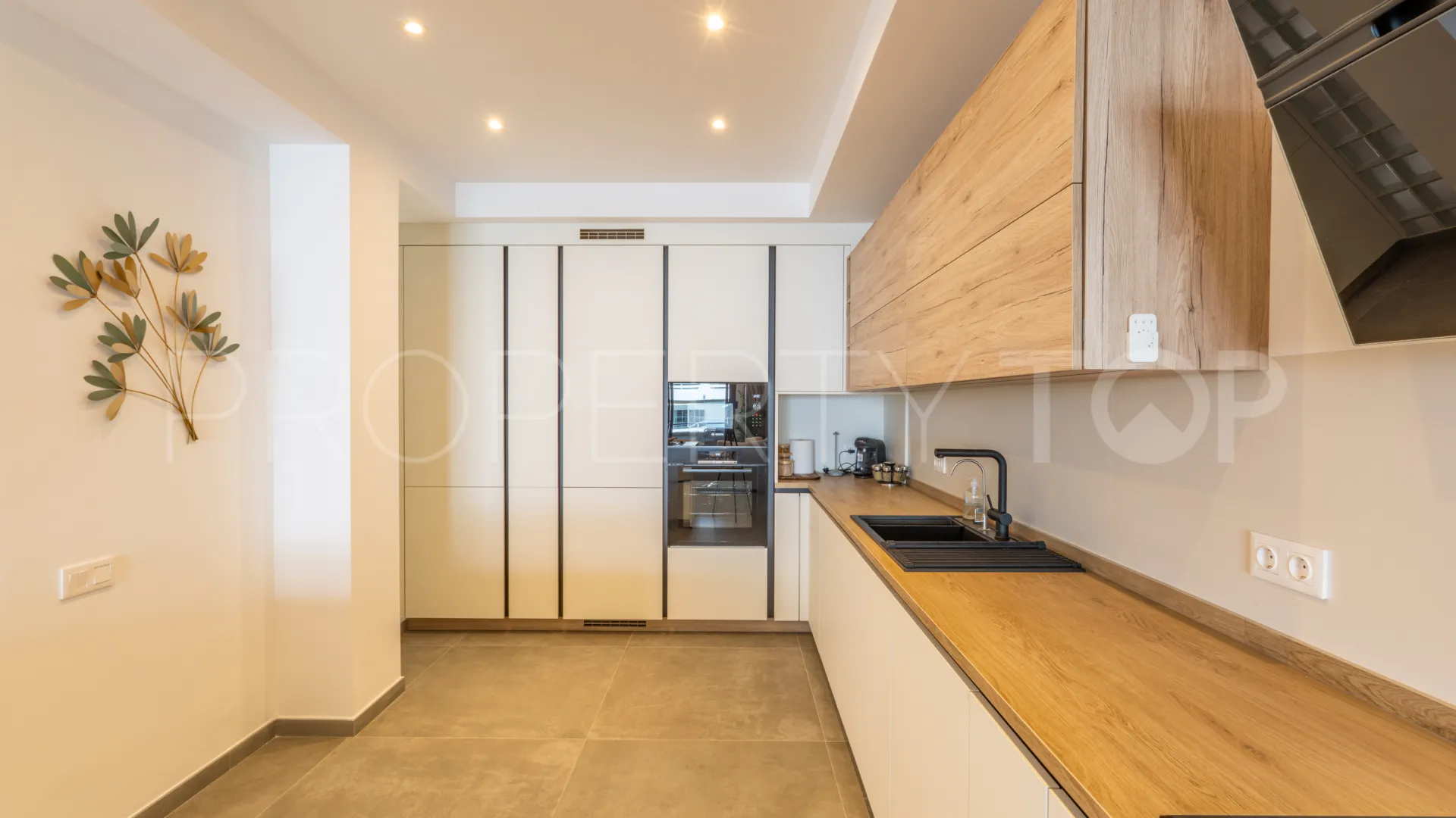 San Pedro Playa apartment for sale