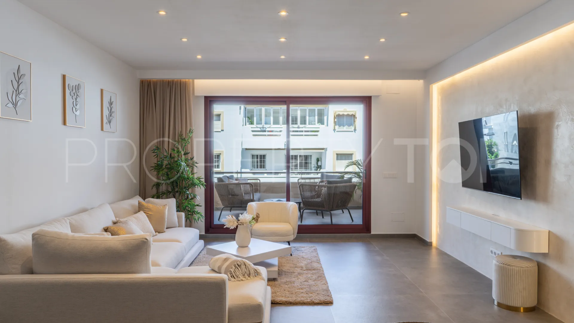 San Pedro Playa apartment for sale
