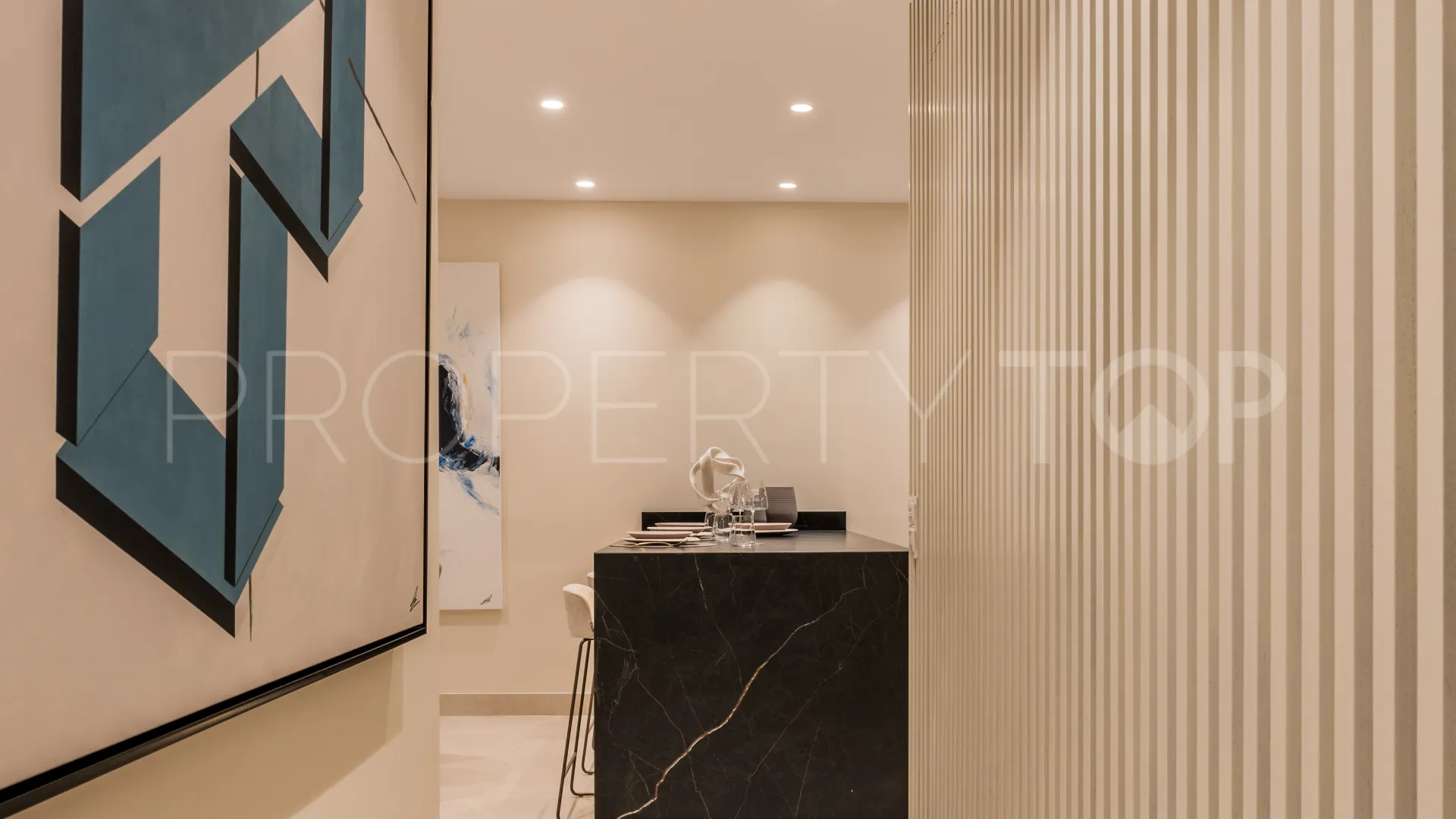 Se vende apartamento con 3 dormitorios en Torre Bermeja