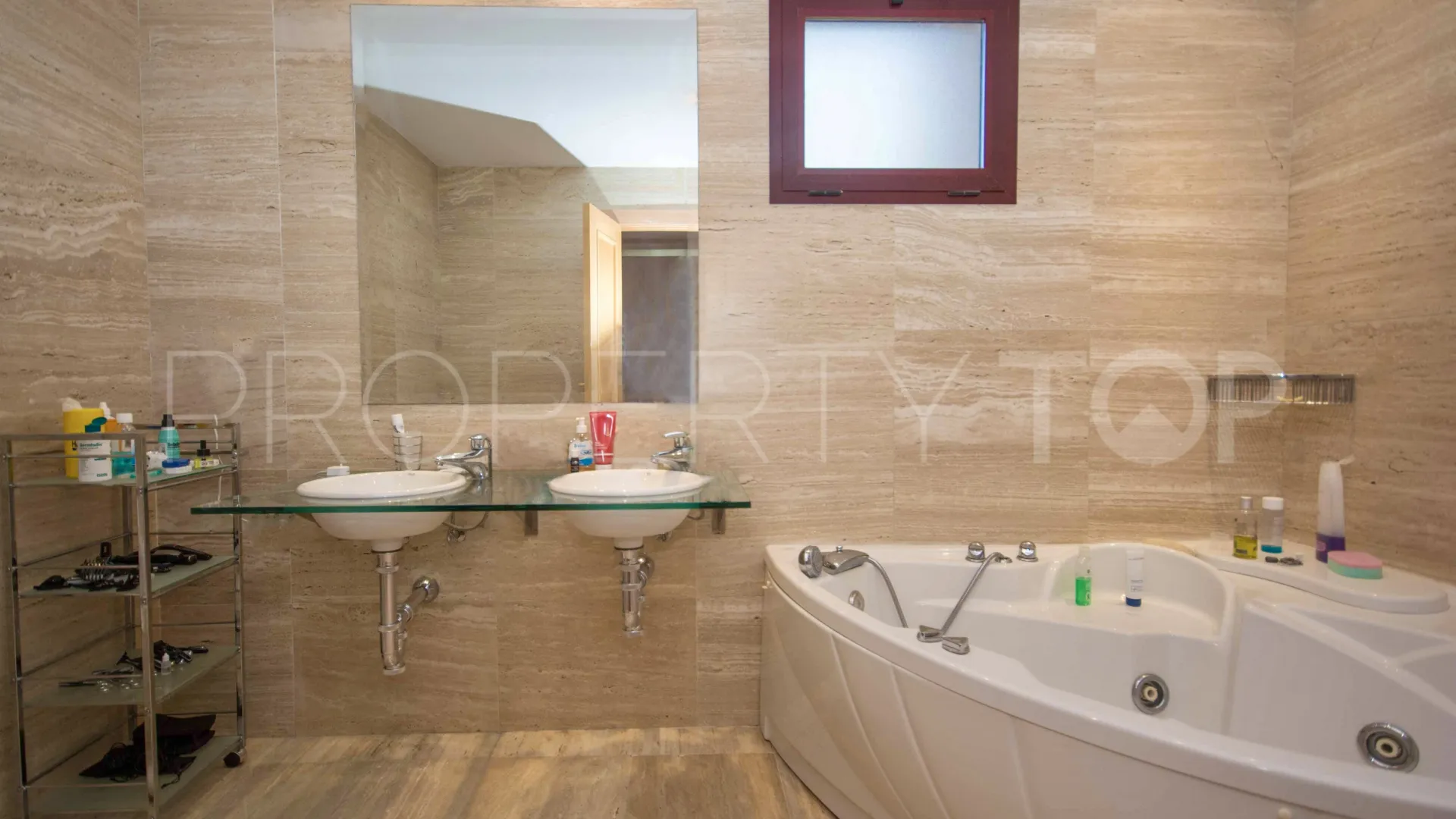 Apartamento en venta de 4 dormitorios en Las Nayades