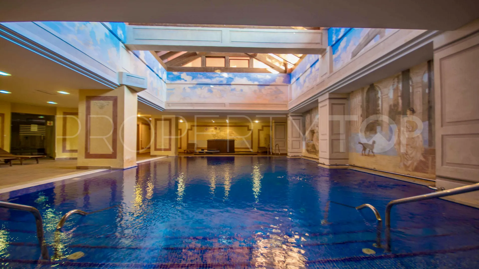 Apartamento en venta de 4 dormitorios en Las Nayades