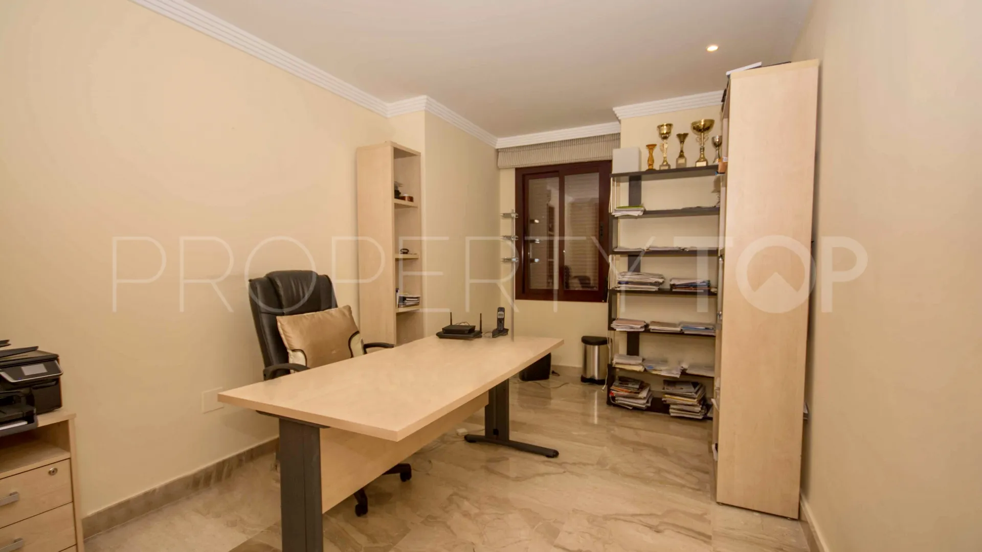Apartamento en venta de 4 dormitorios en Las Nayades