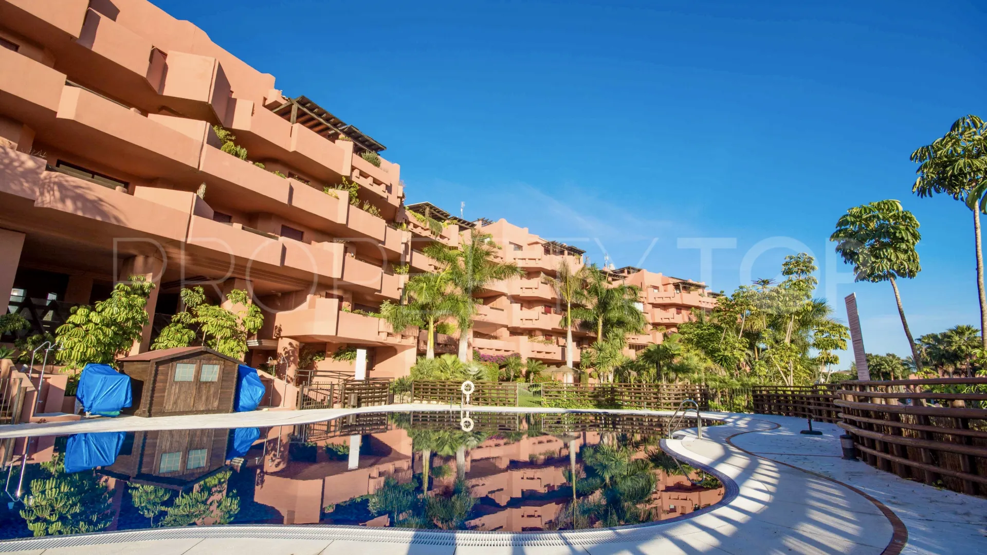 Apartamento en venta de 4 dormitorios en Las Nayades