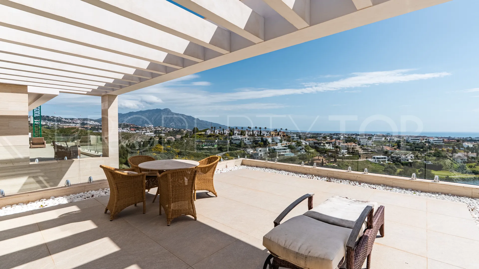 Villa for sale in La Alqueria with 5 bedrooms