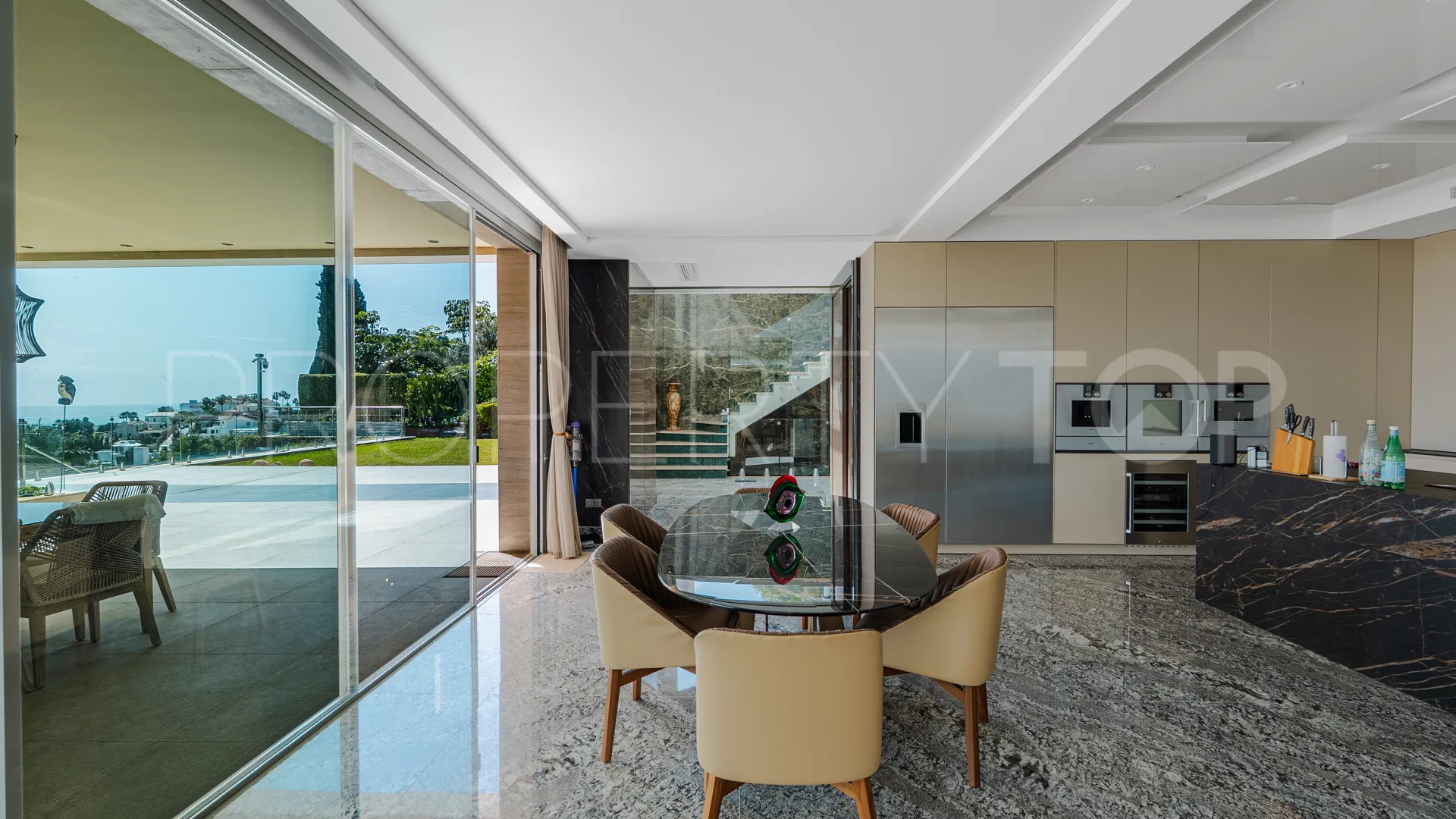 Villa for sale in La Alqueria with 5 bedrooms