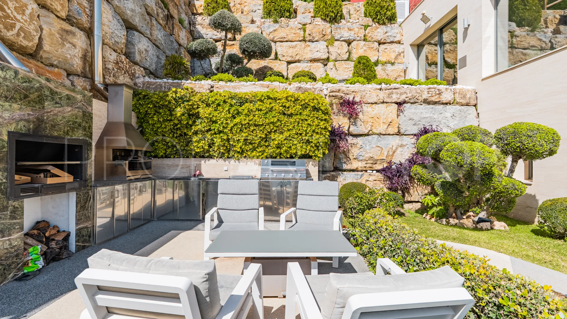 Villa for sale in La Alqueria with 5 bedrooms