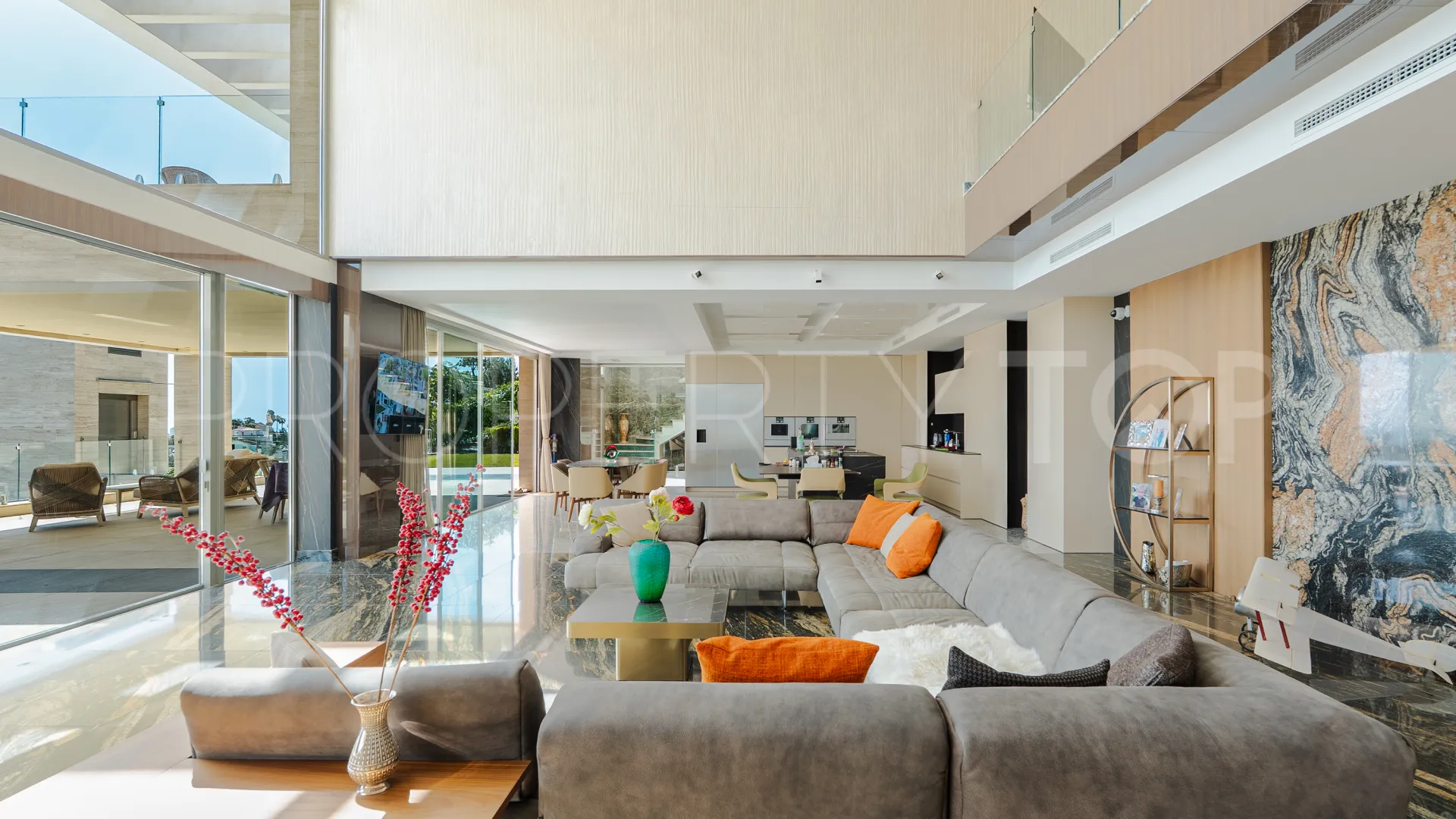 Villa for sale in La Alqueria with 5 bedrooms