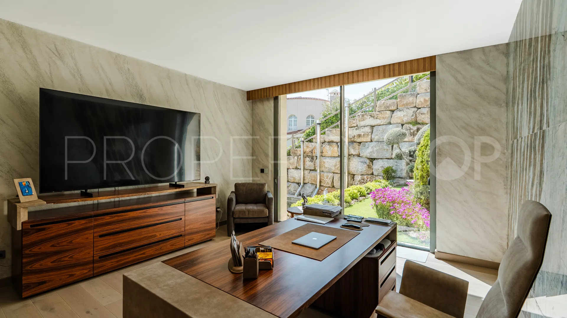 Villa for sale in La Alqueria with 5 bedrooms