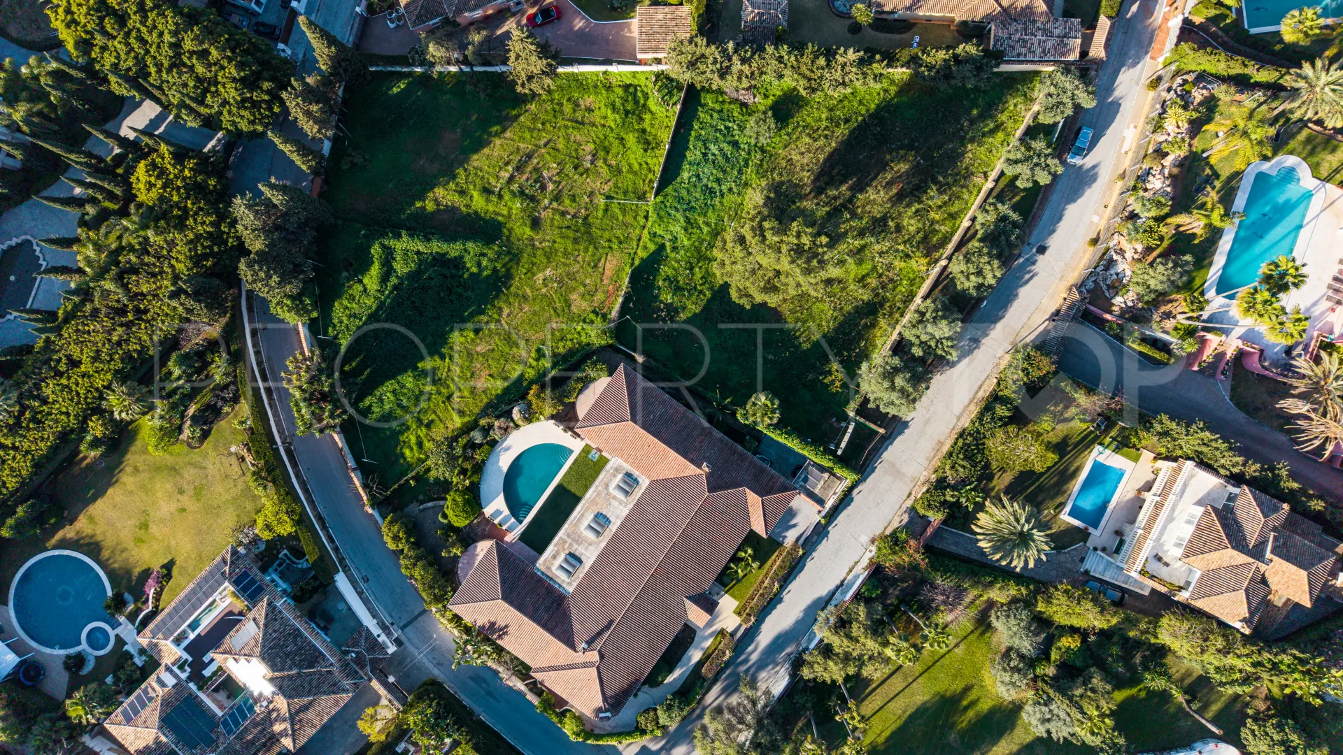 Parcela a la venta en Marbella Golden Mile