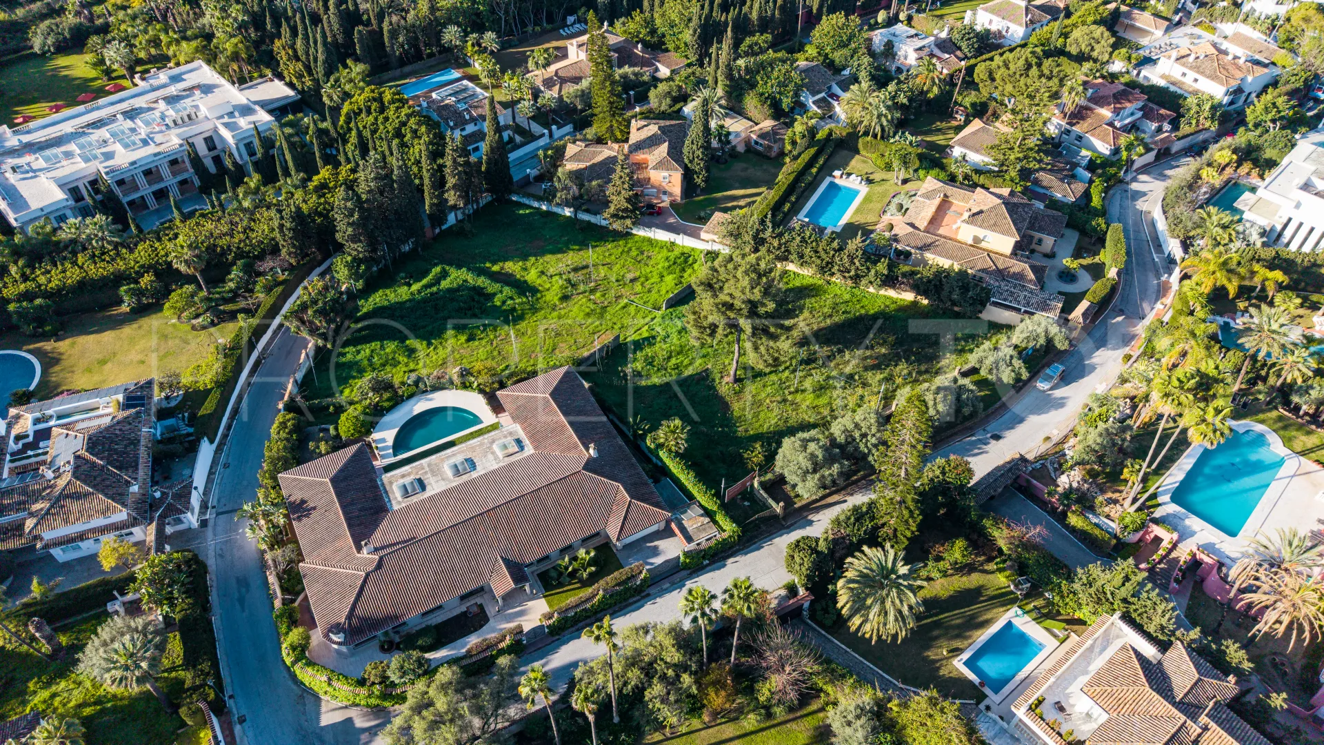 Parcela a la venta en Marbella Golden Mile