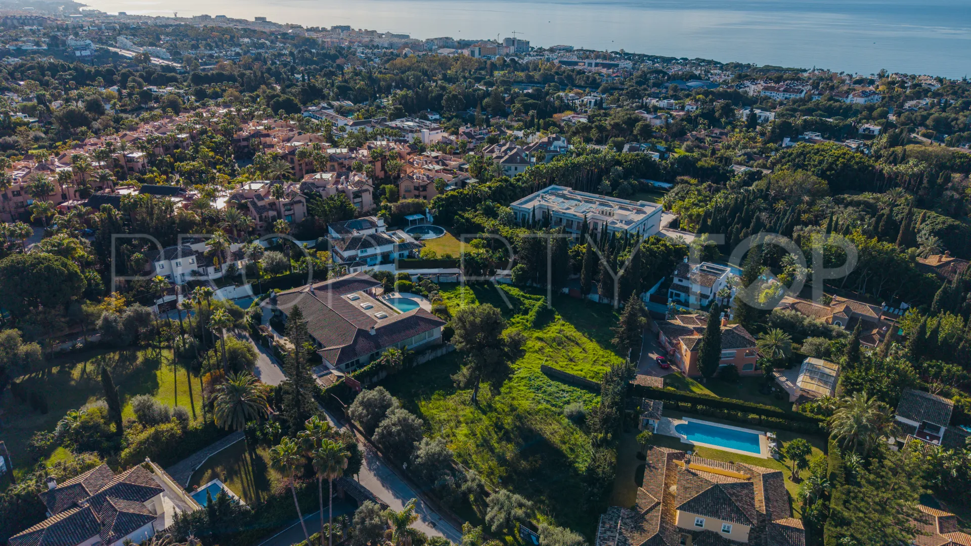 Parcela a la venta en Marbella Golden Mile