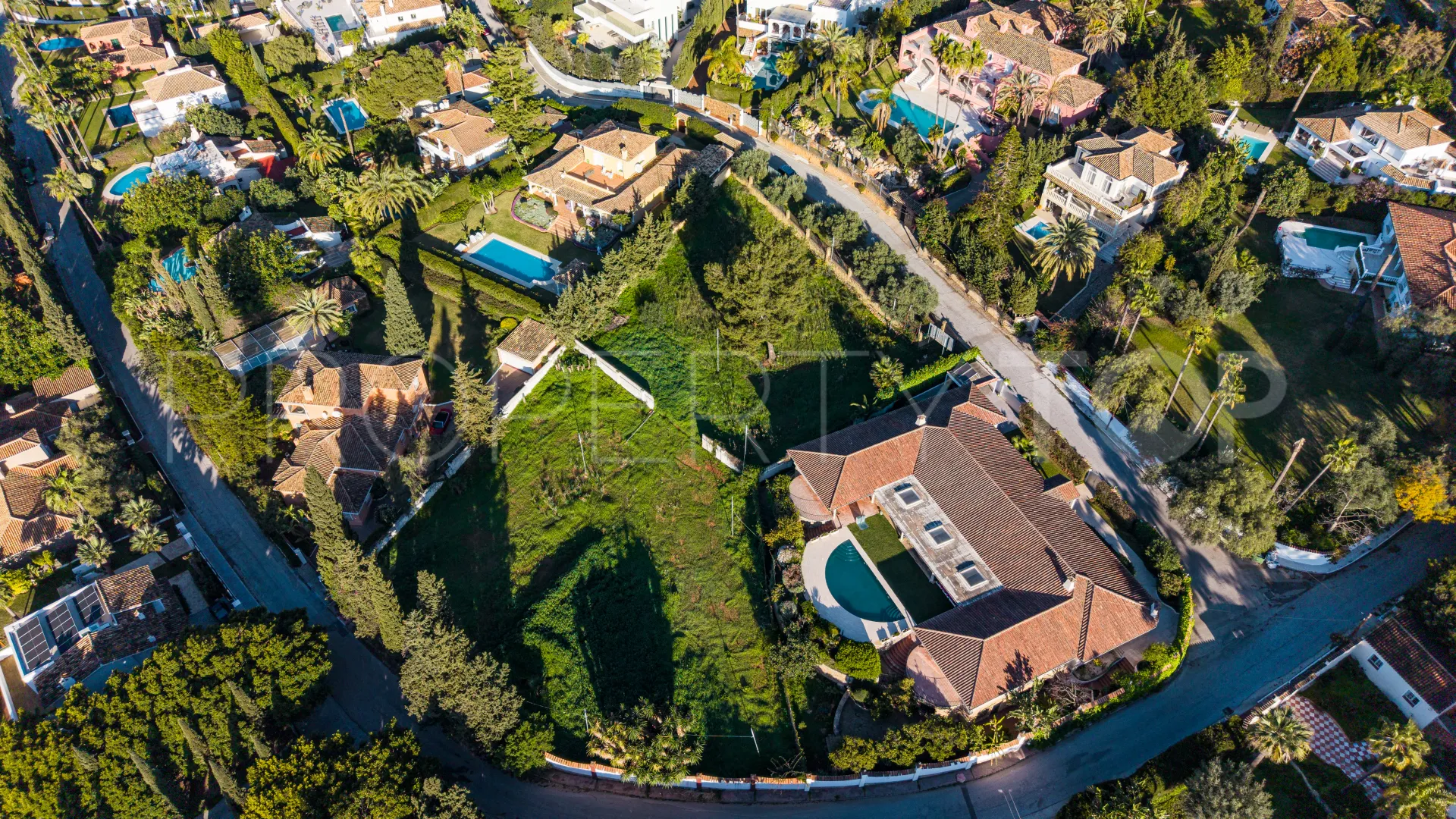 Parcela a la venta en Marbella Golden Mile