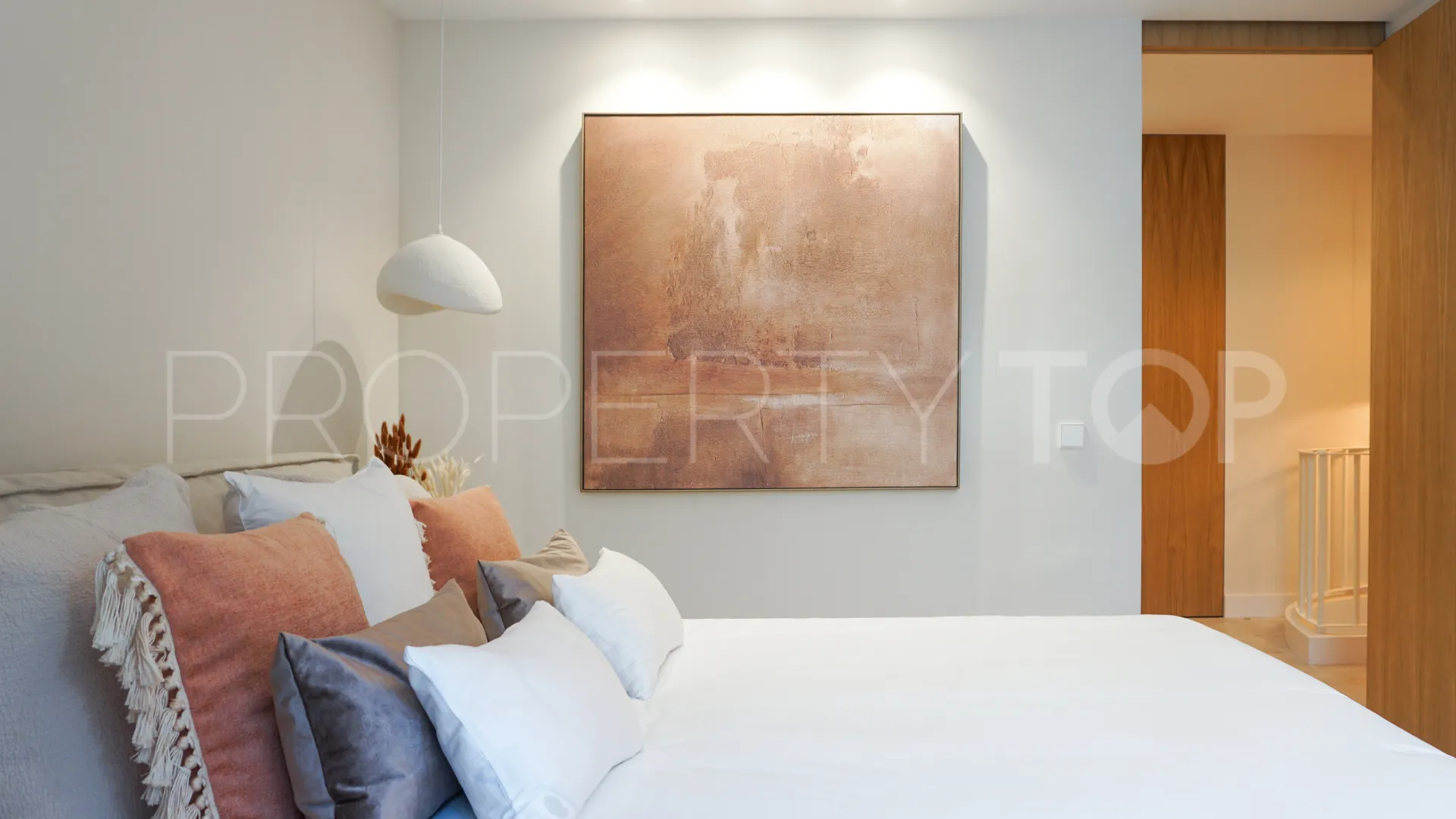 Buy Aloha Gardens 4 bedrooms duplex penthouse