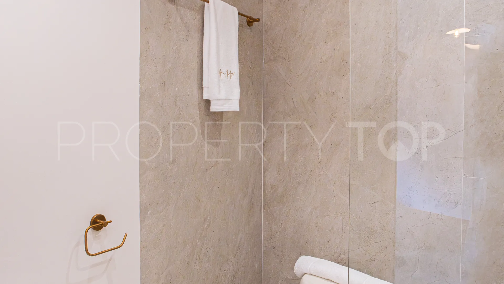Buy Aloha Gardens 4 bedrooms duplex penthouse