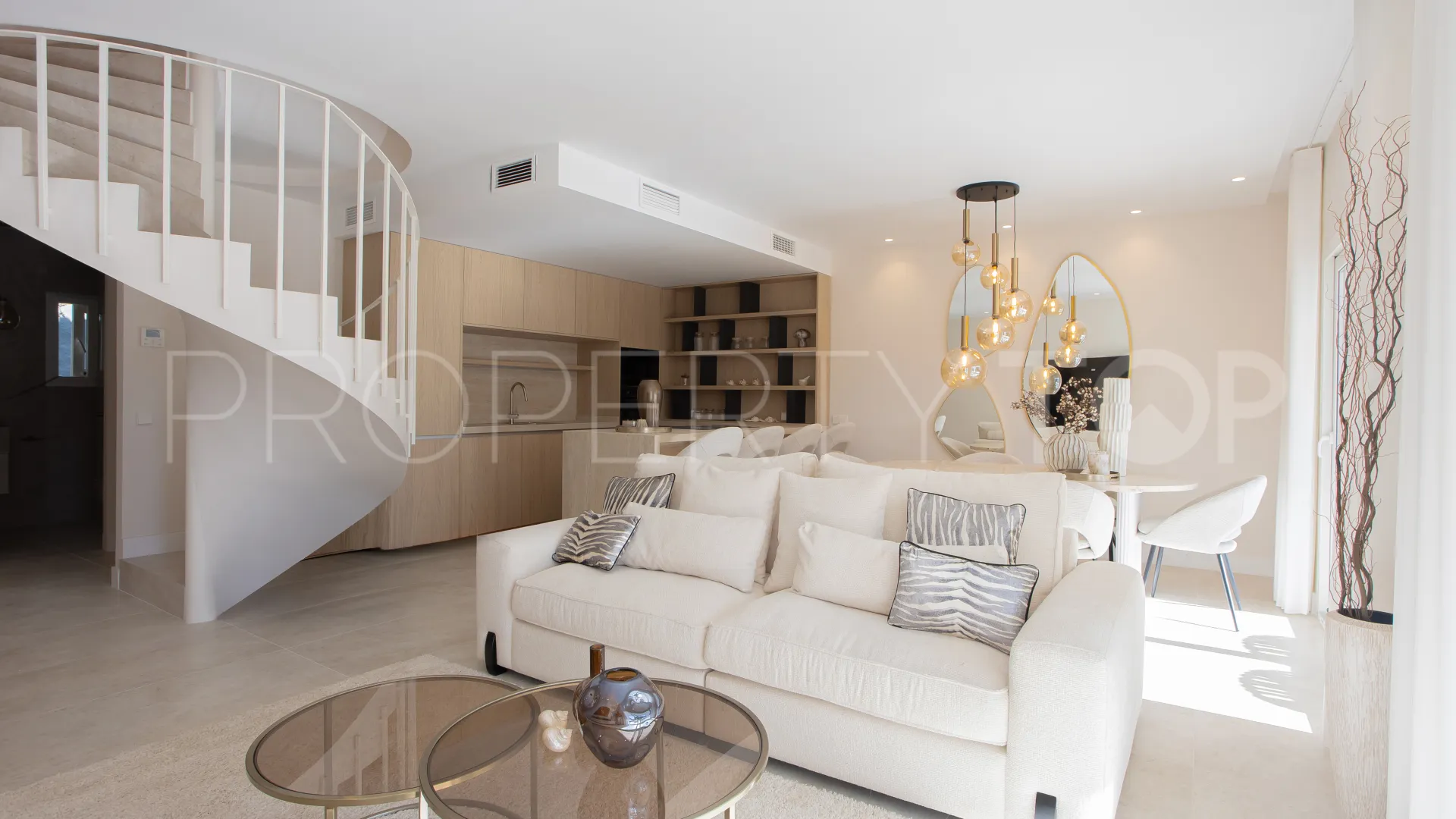 Buy Aloha Gardens 4 bedrooms duplex penthouse
