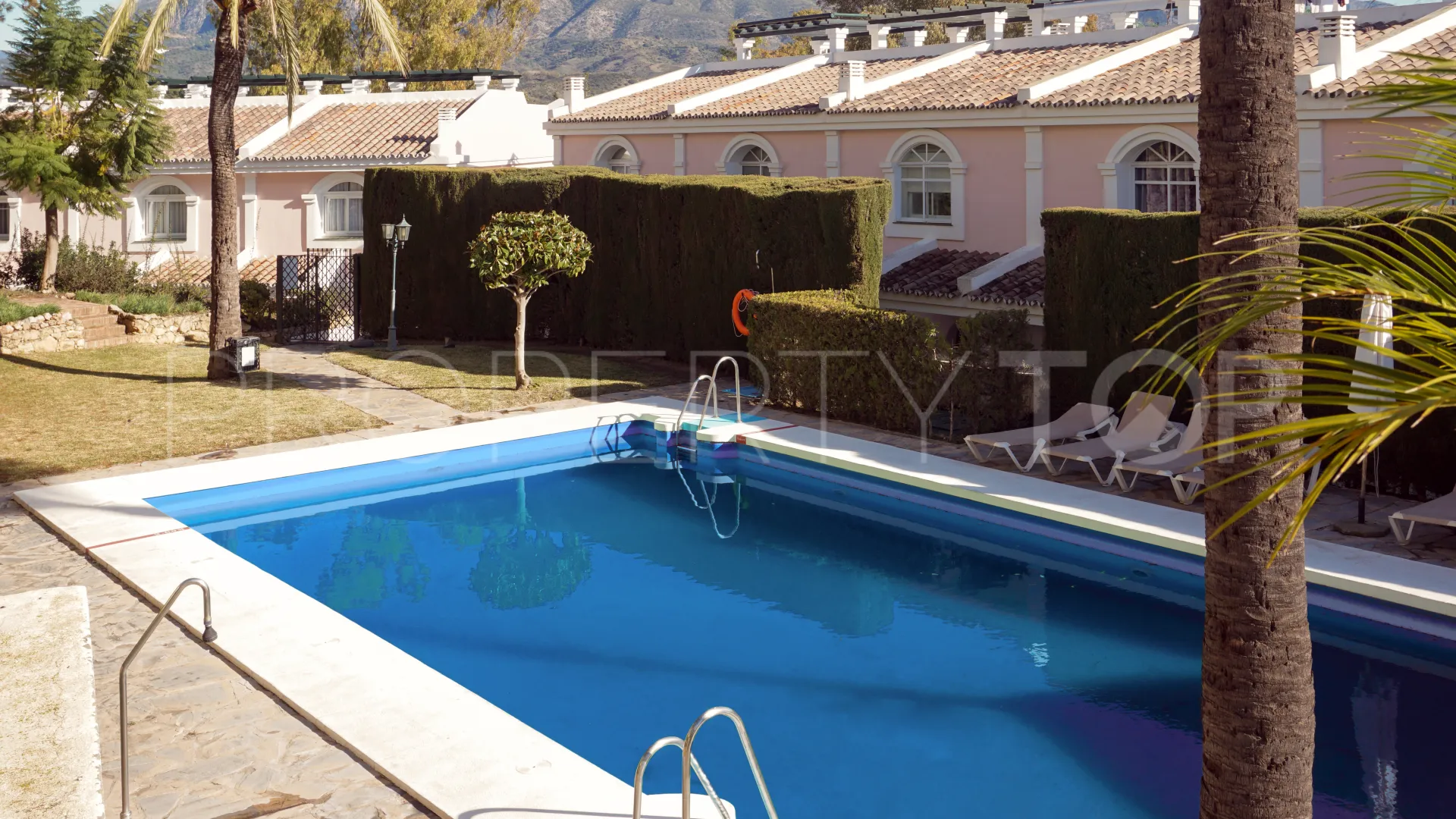 Buy Aloha Gardens 4 bedrooms duplex penthouse