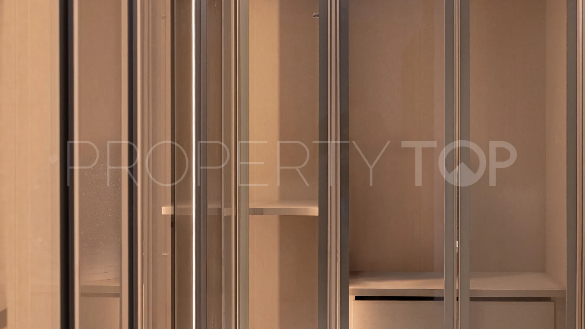 Buy Aloha Gardens 4 bedrooms duplex penthouse