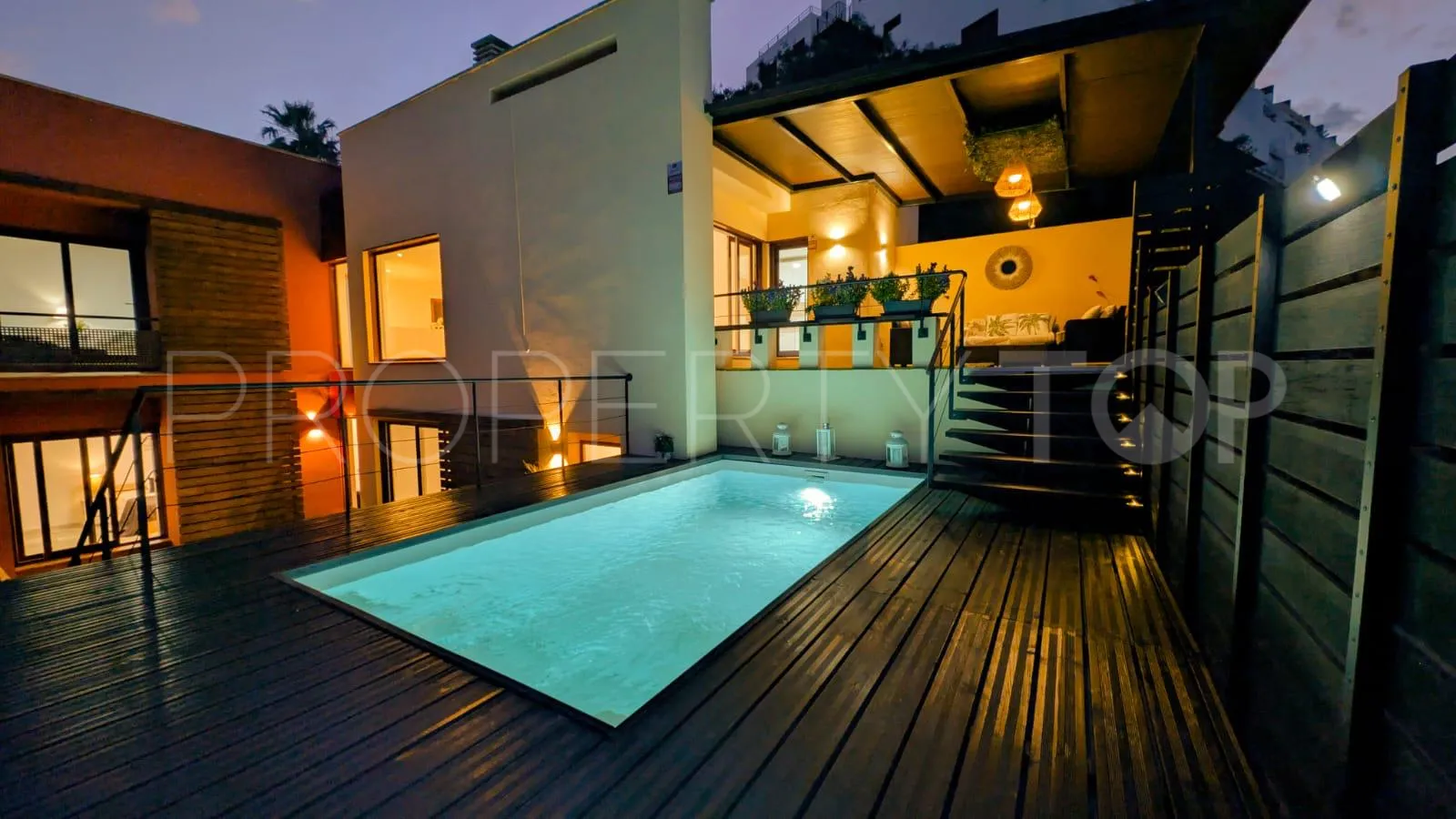 Villa en venta de 4 dormitorios en Lomas de Guadalmina
