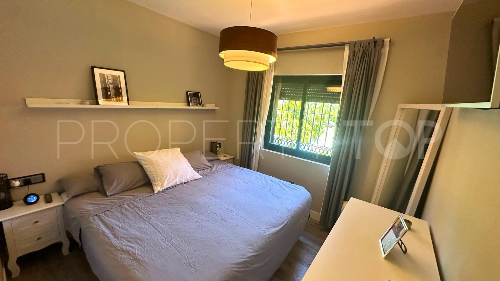 Elviria, apartamento en venta con 3 dormitorios