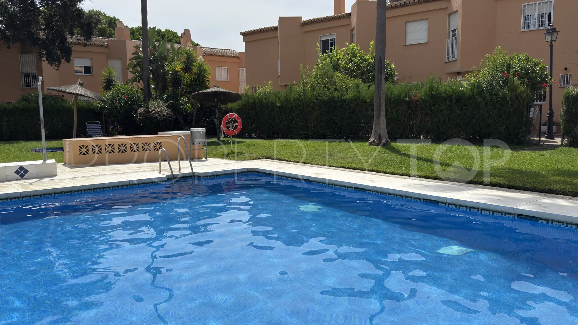 For sale Elviria Playa town house with 3 bedrooms