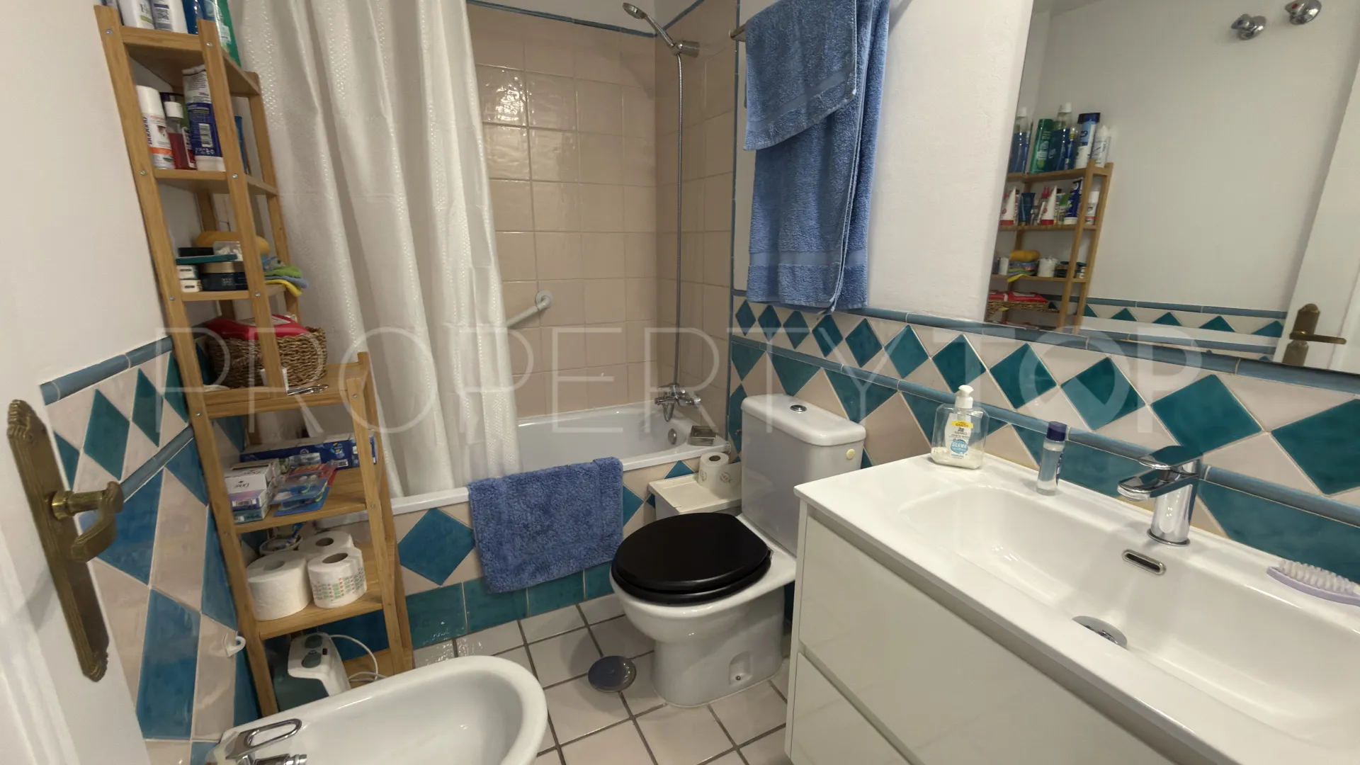 For sale Elviria Playa town house with 3 bedrooms