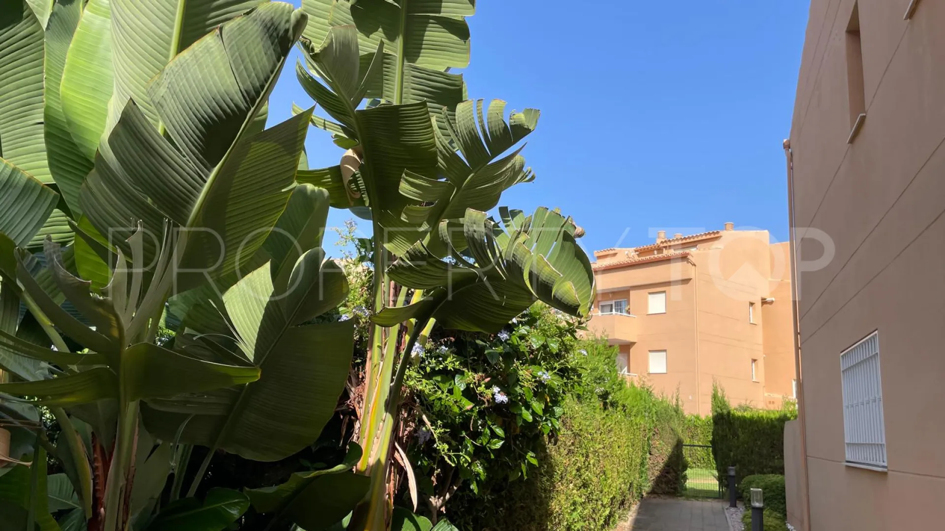 For sale Elviria Playa town house with 3 bedrooms