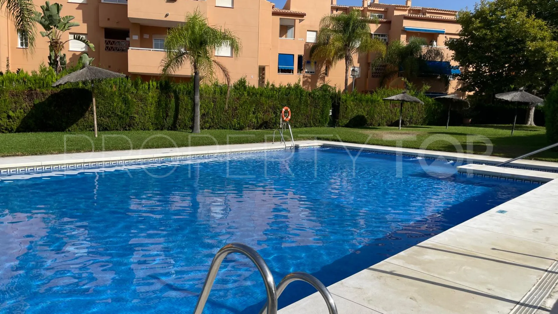 For sale Elviria Playa town house with 3 bedrooms