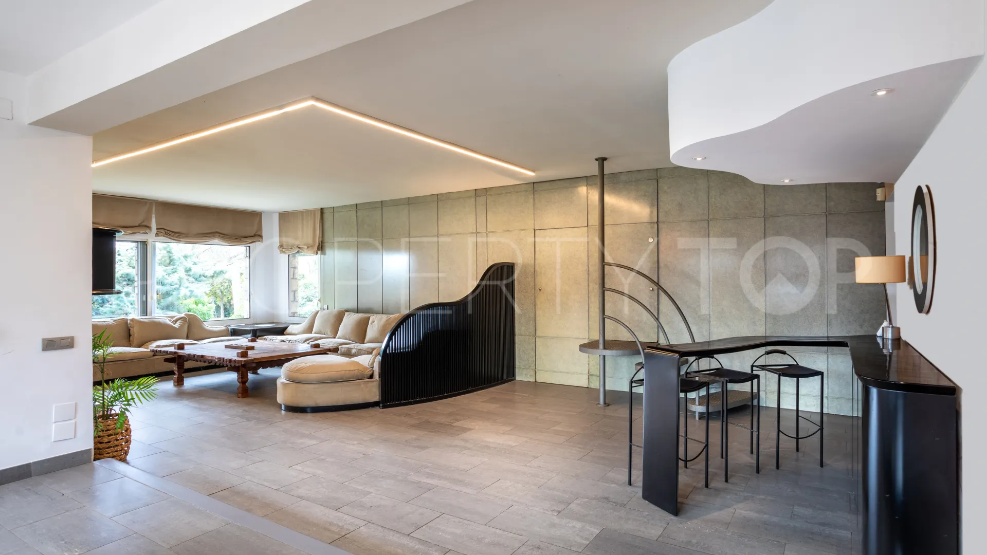 Buy estate in Cardedeu
