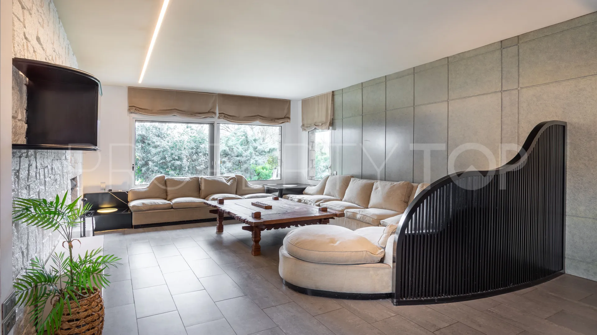Buy estate in Cardedeu
