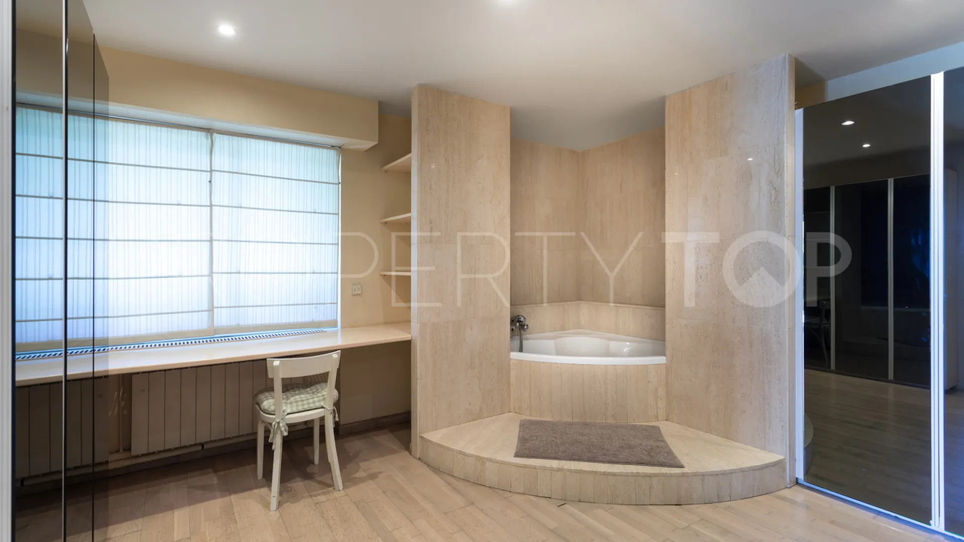 Buy estate in Cardedeu