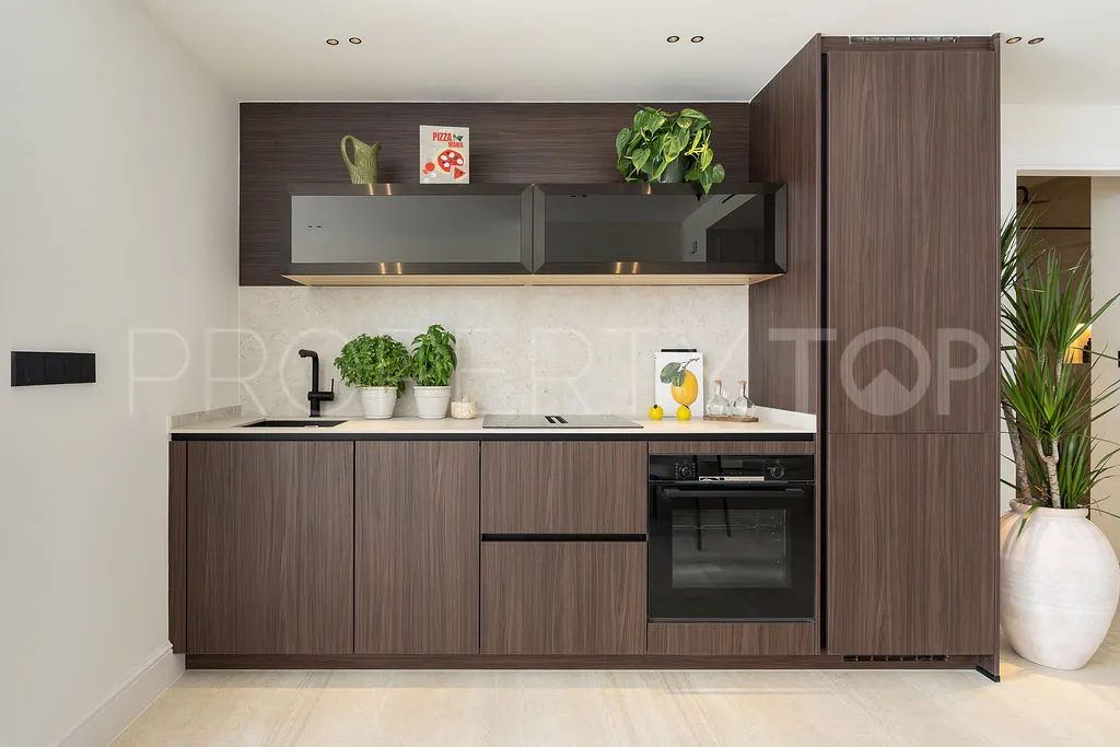 Buy 3 bedrooms penthouse in La Quinta