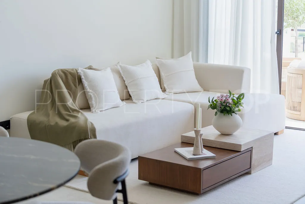 Buy 3 bedrooms penthouse in La Quinta