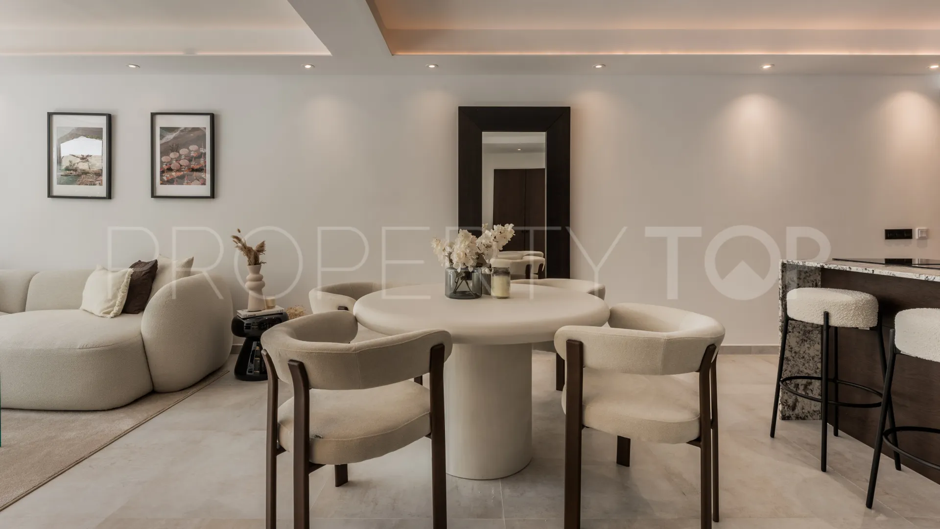Apartamento planta baja de 3 dormitorios en venta en La Quinta