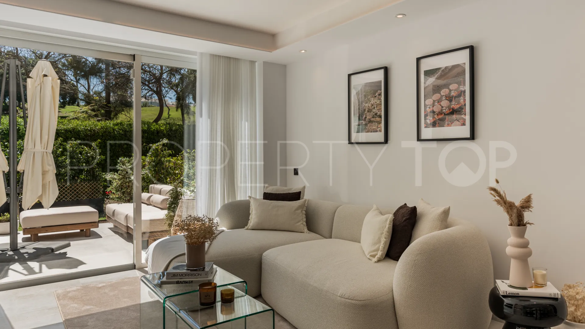 Apartamento planta baja de 3 dormitorios en venta en La Quinta