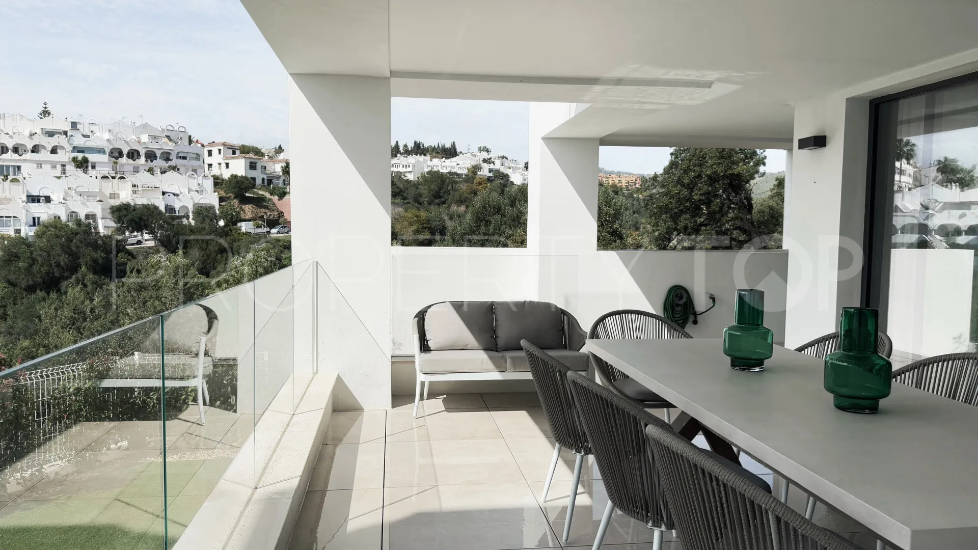 Comprar duplex en Artola con 3 dormitorios