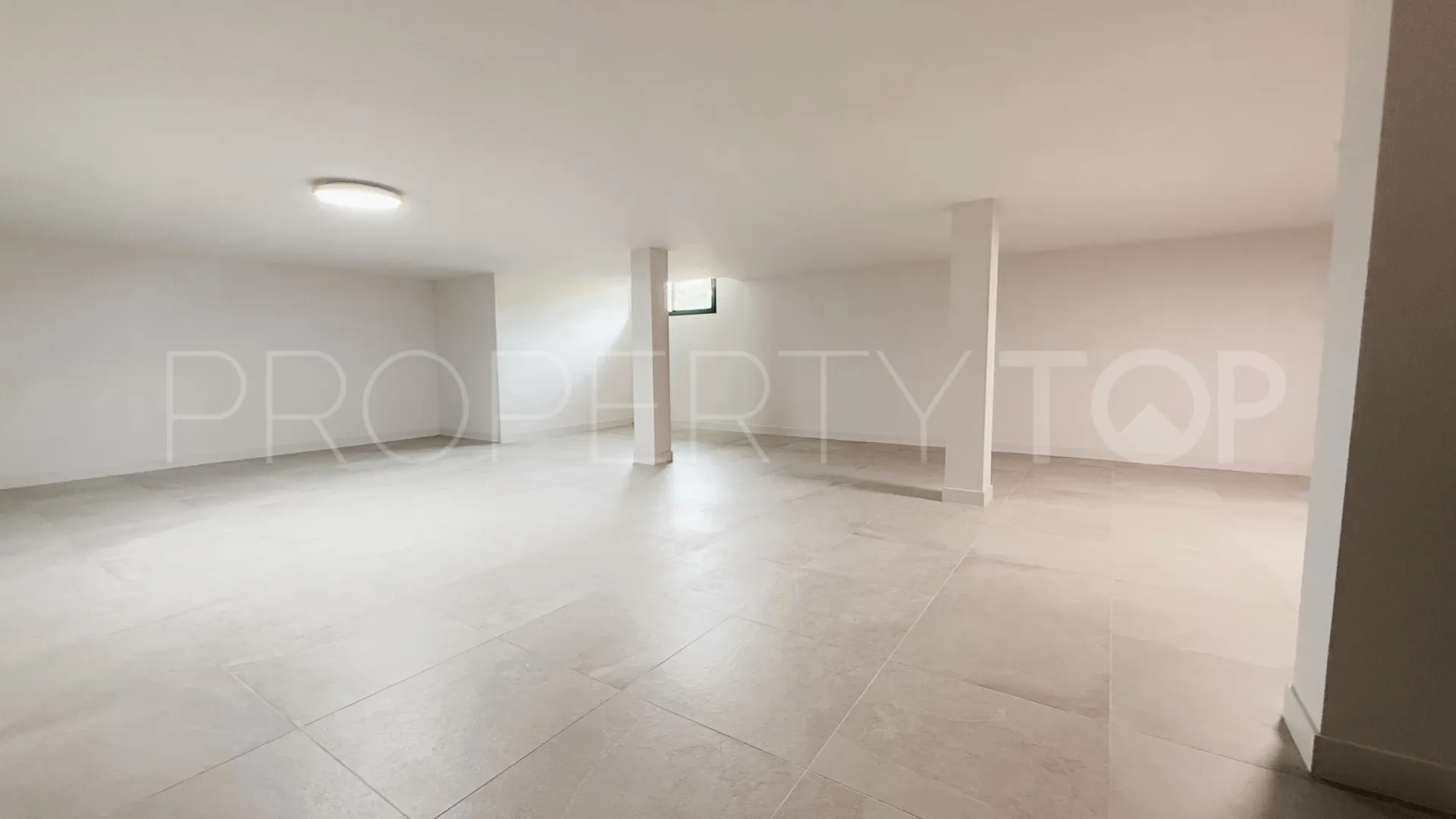 Comprar duplex en Artola con 3 dormitorios