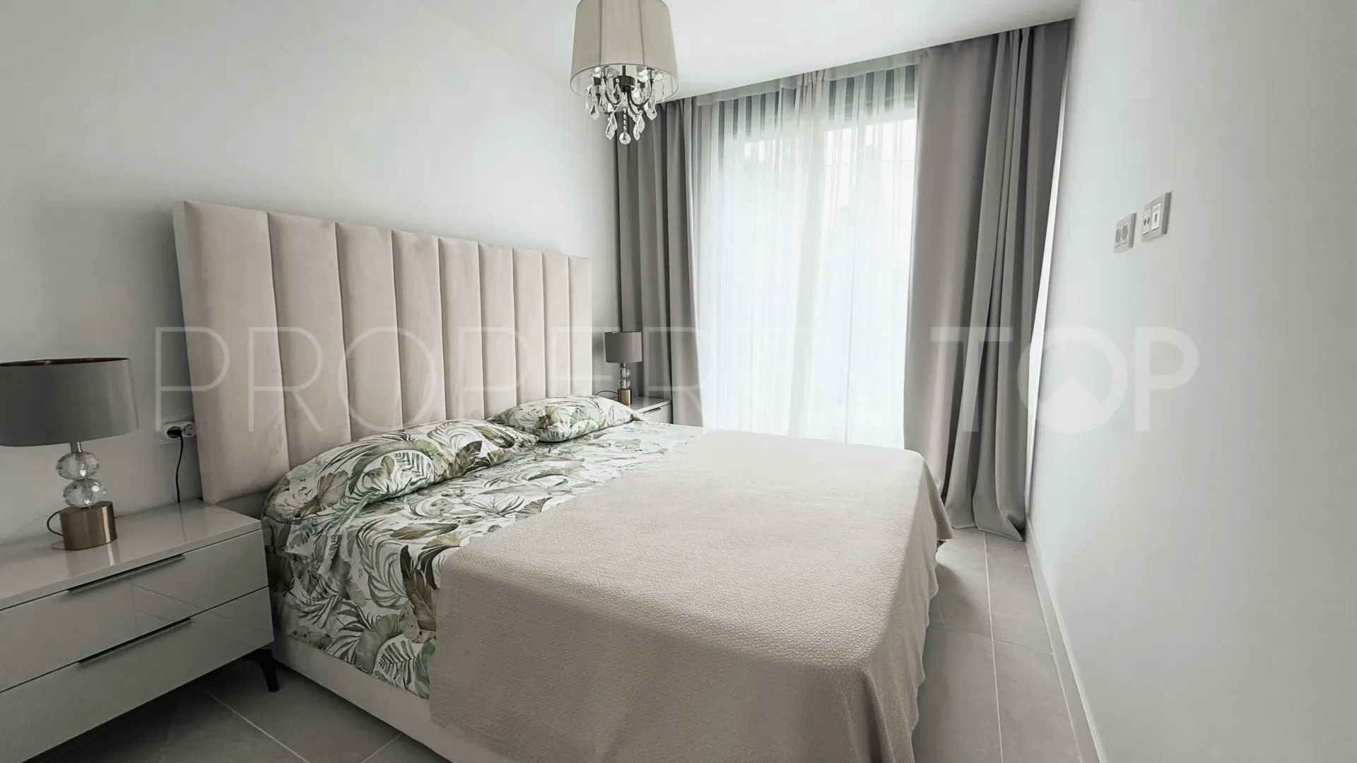 Comprar duplex en Artola con 3 dormitorios