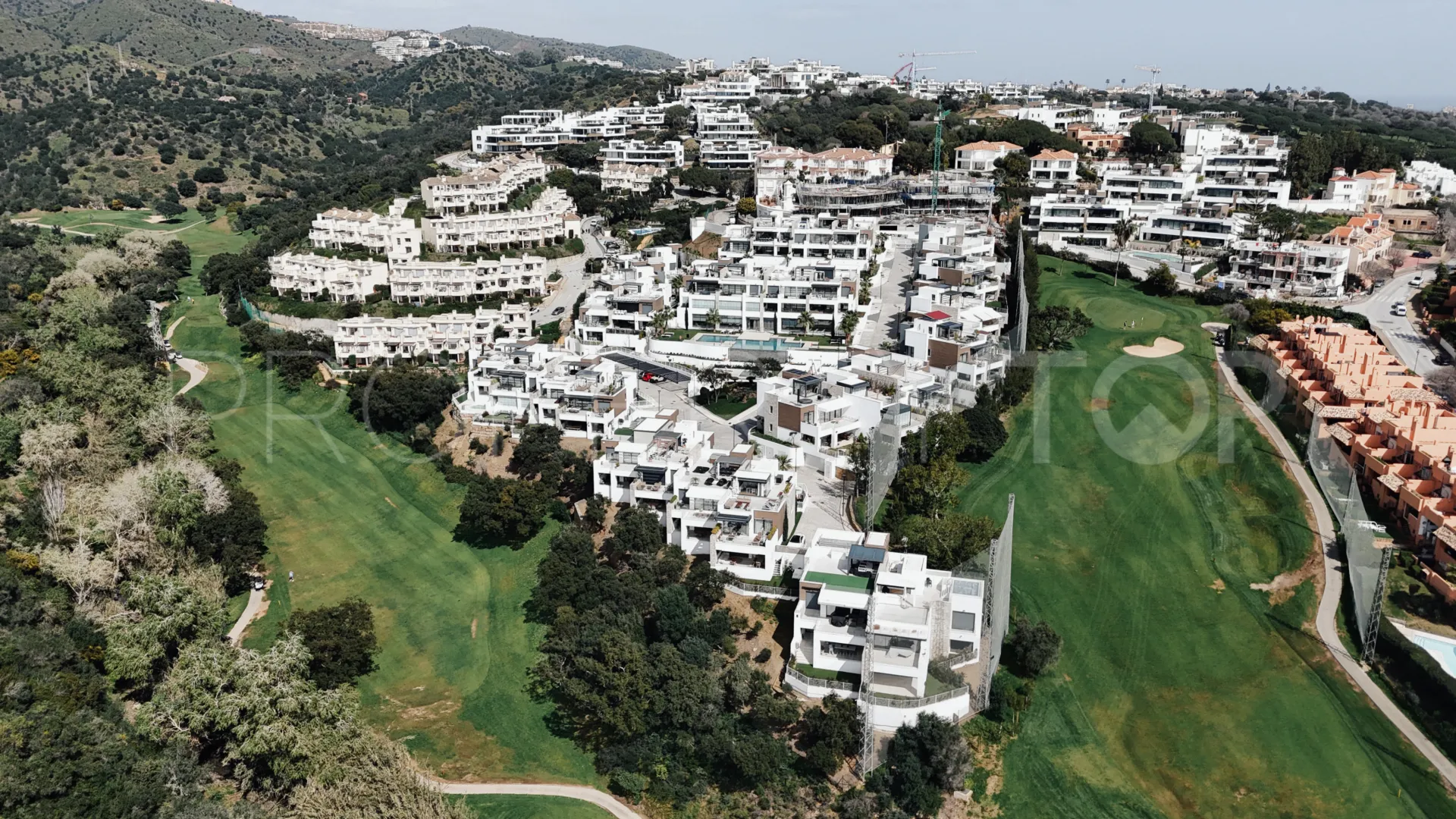 Comprar duplex en Artola con 3 dormitorios