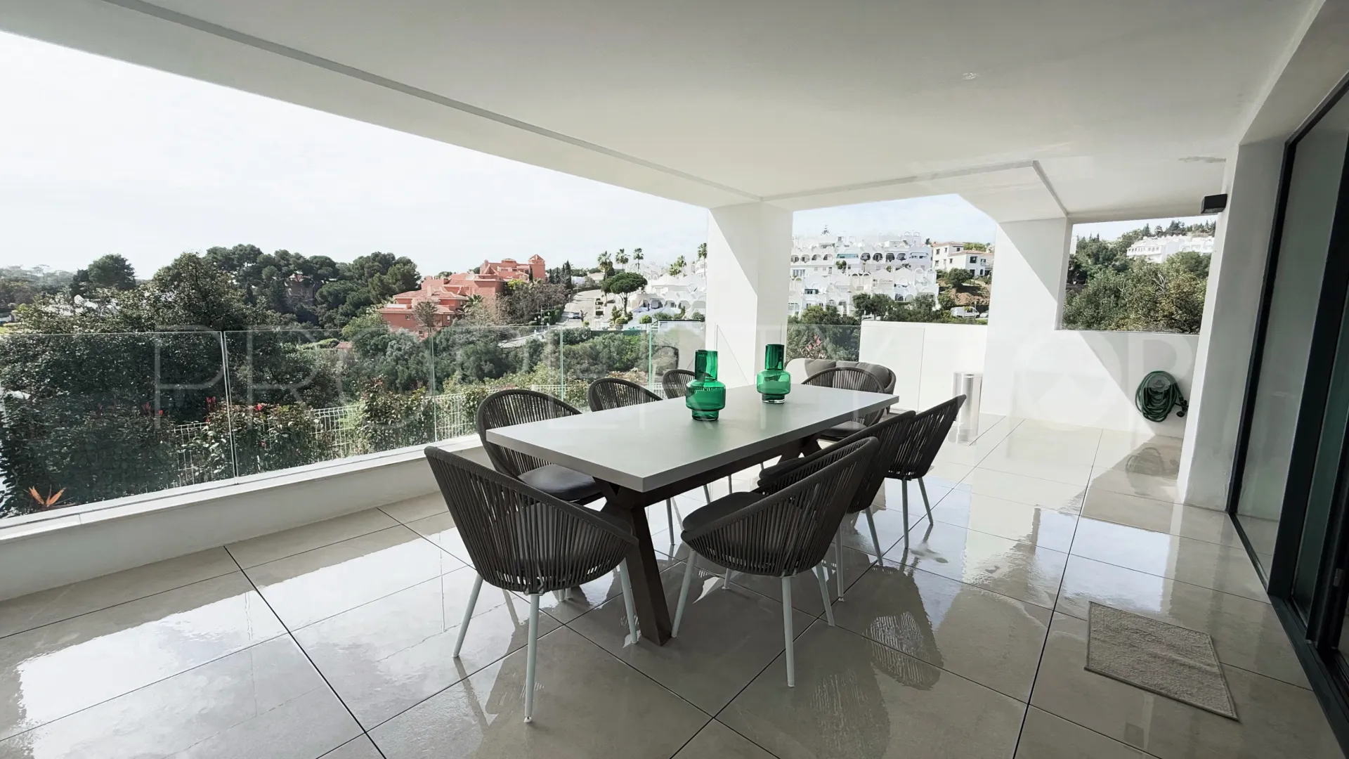 Comprar duplex en Artola con 3 dormitorios