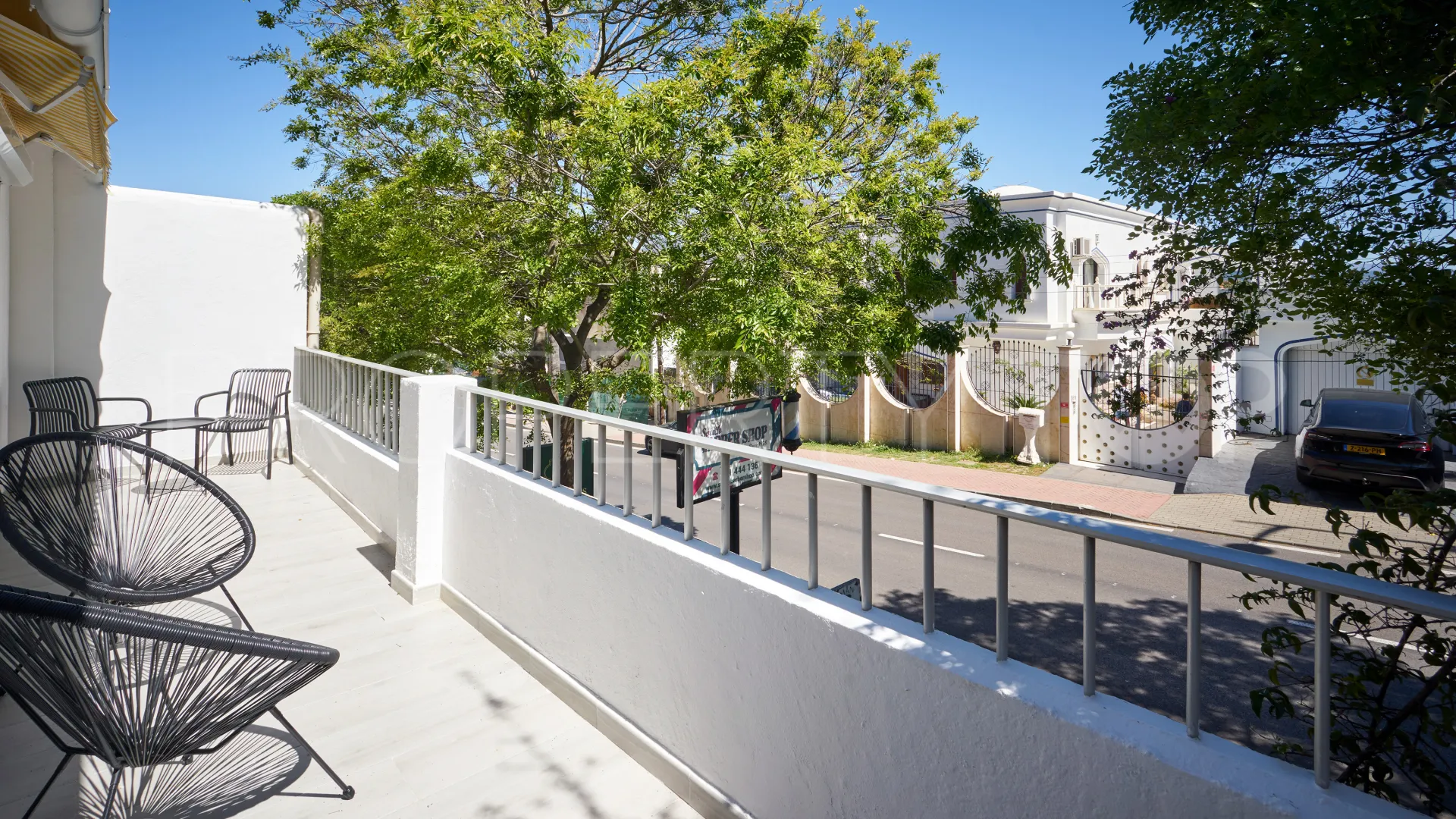 Nueva Andalucia apartment for sale