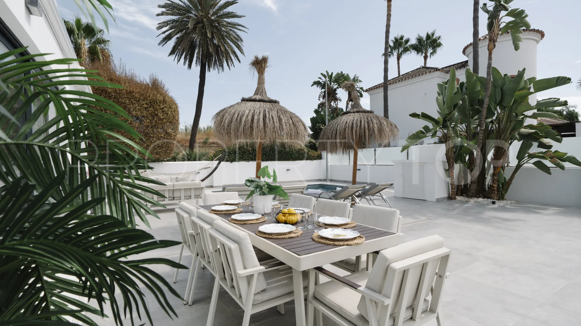 4 bedrooms villa in Nueva Andalucia for sale