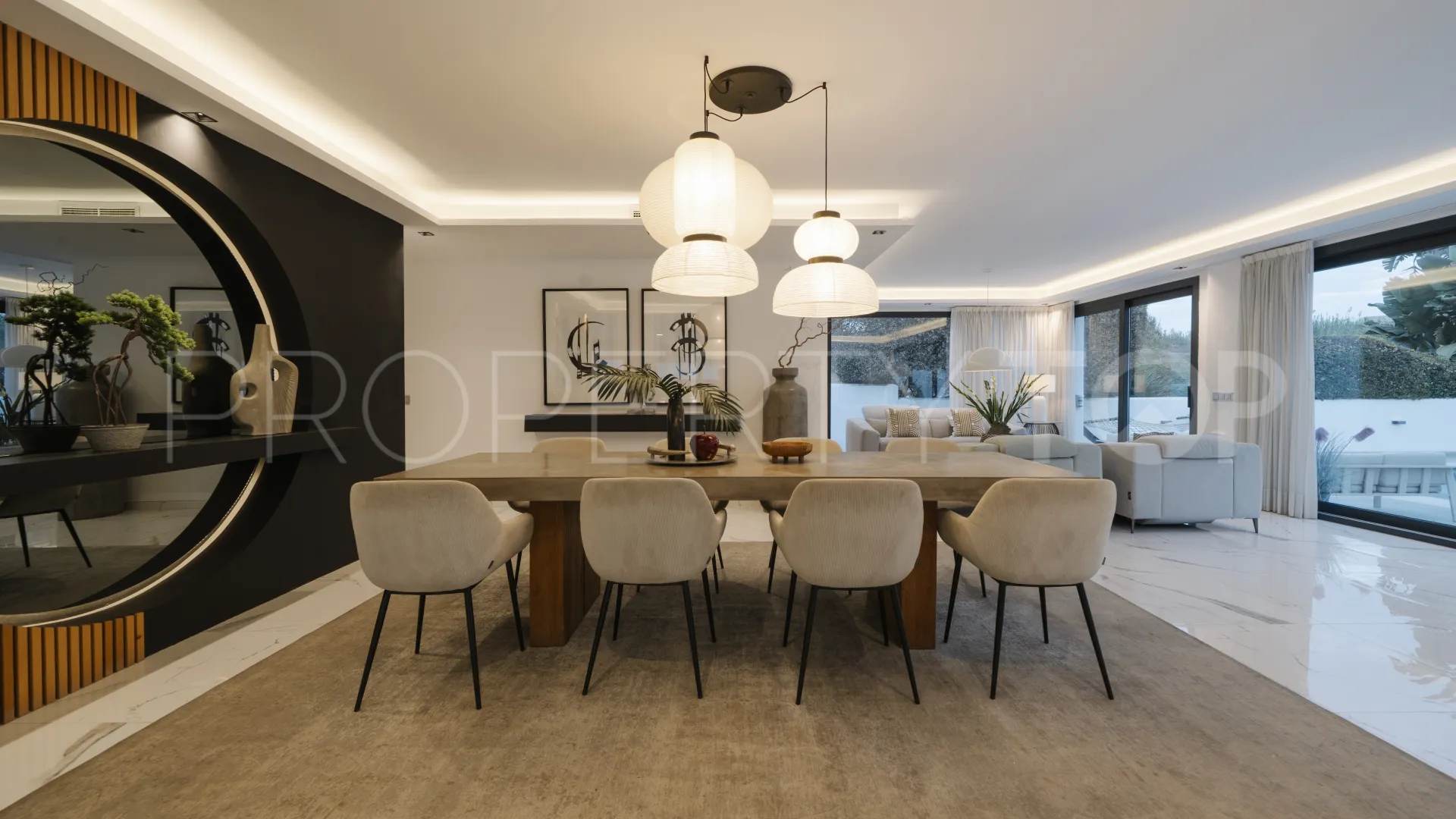 4 bedrooms villa in Nueva Andalucia for sale