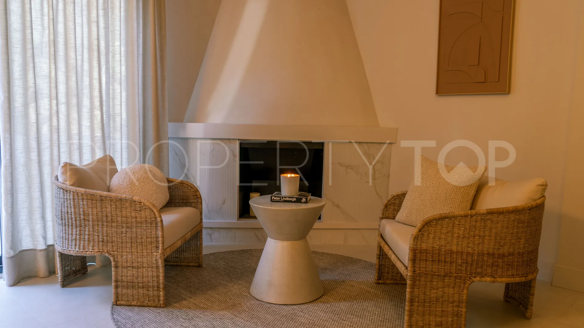For sale Nueva Andalucia villa with 5 bedrooms