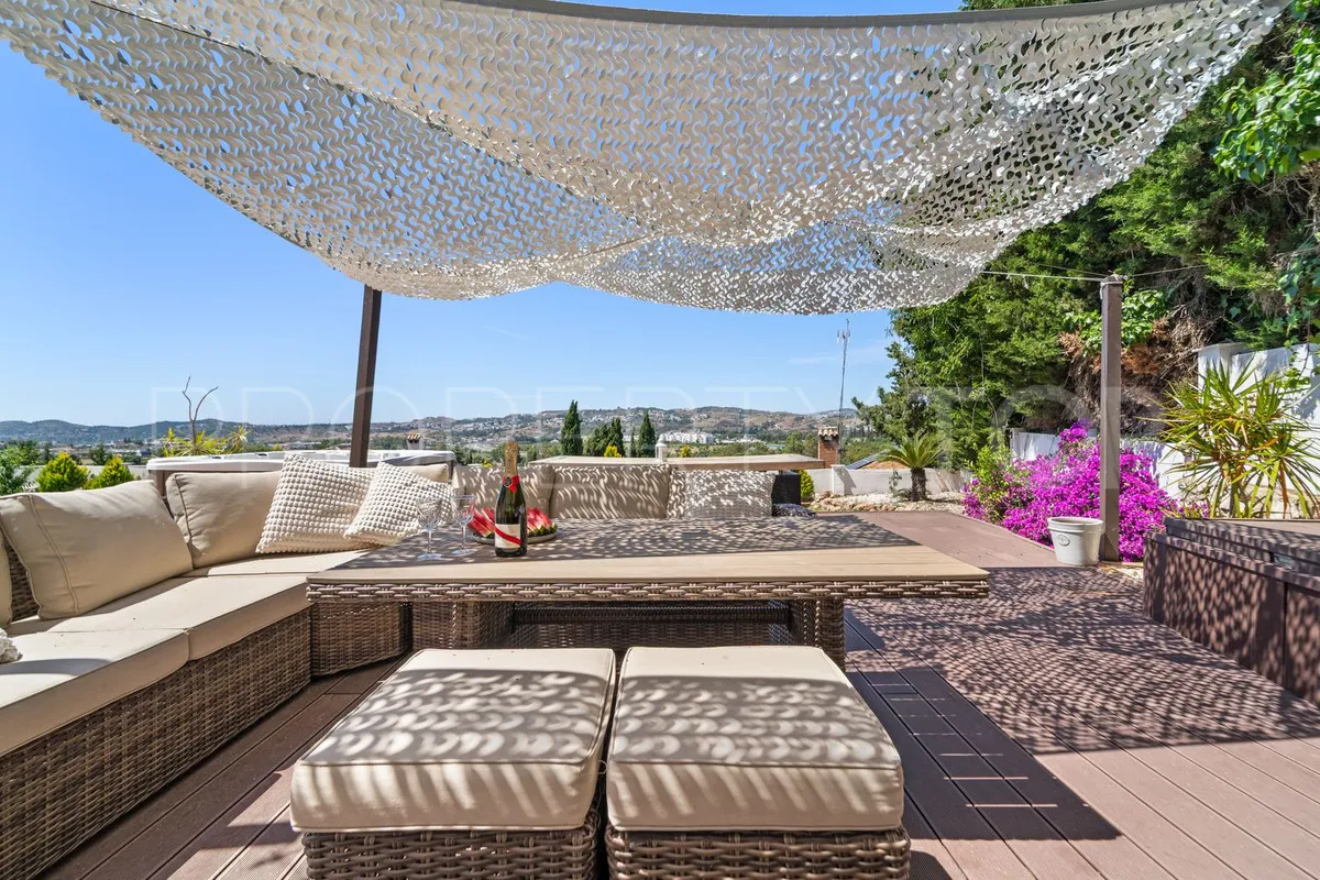 For sale 6 bedrooms villa in Mijas