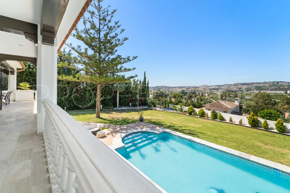 For sale 6 bedrooms villa in Mijas