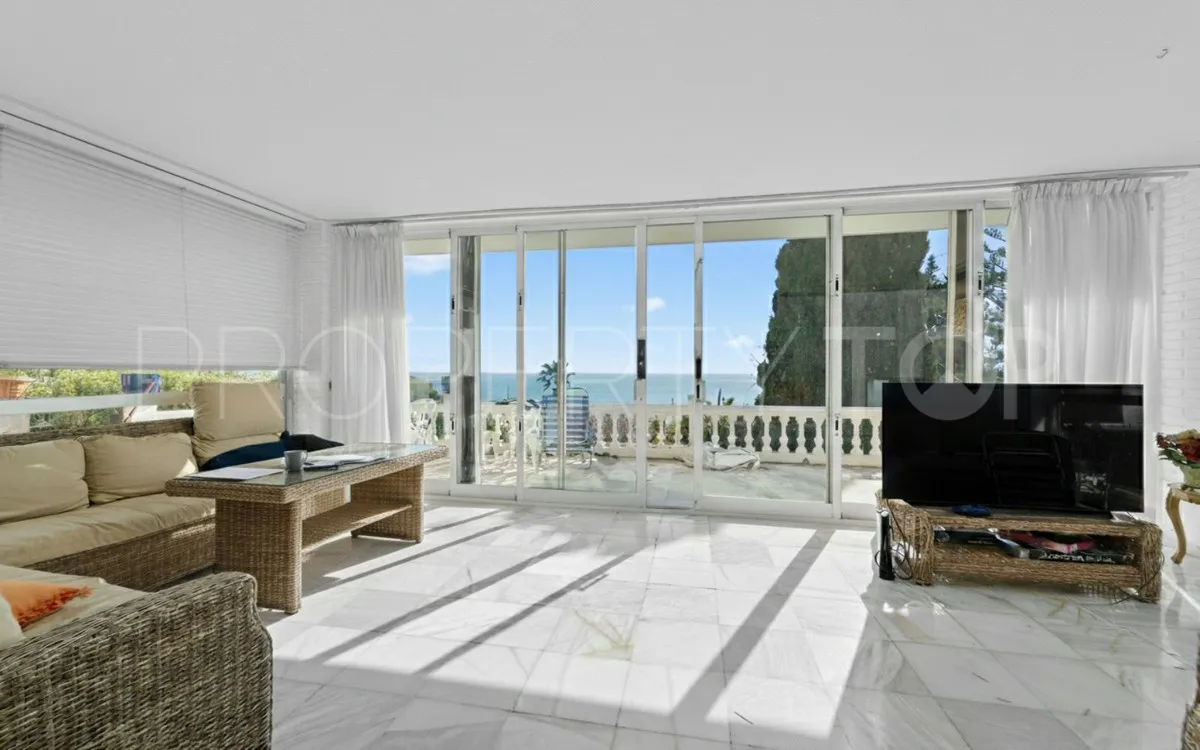 For sale villa in Benalmadena with 5 bedrooms