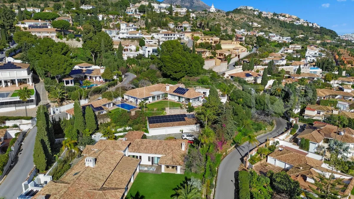 For sale villa in Benalmadena with 5 bedrooms