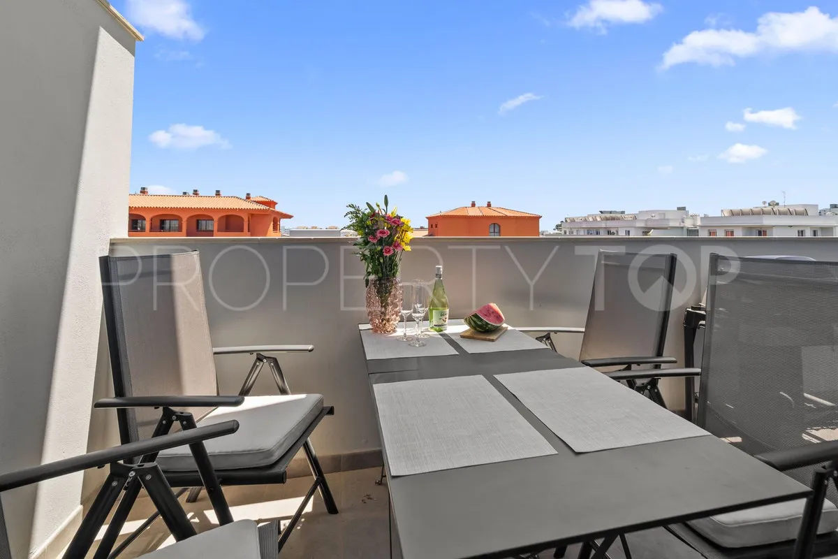 Apartamento de 2 dormitorios en venta en Fuengirola