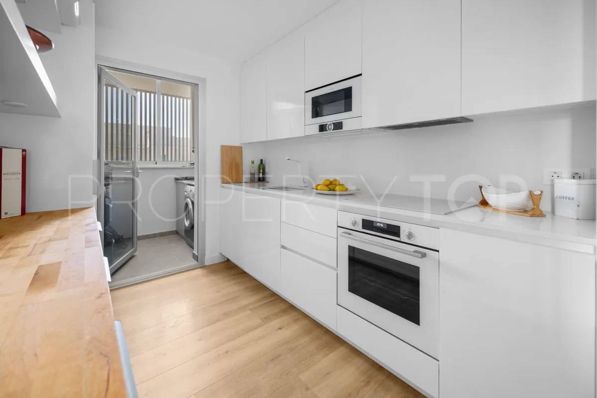 Apartamento de 2 dormitorios en venta en Fuengirola