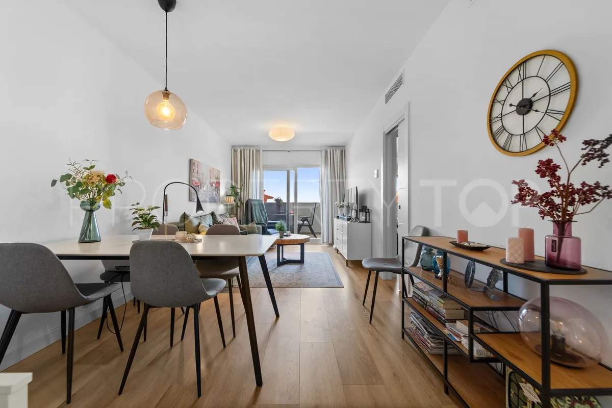 Apartamento de 2 dormitorios en venta en Fuengirola